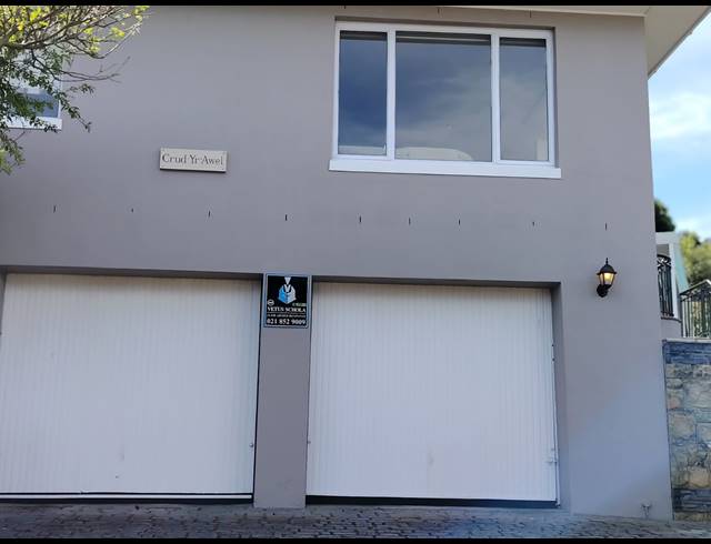 3 BEDROOM HOUSE FOR SALE IN HELDERRAND